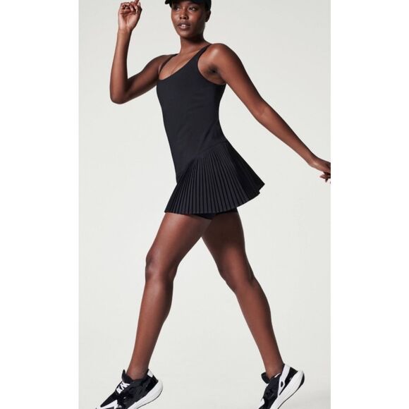 NWOT Spanx Yes Pleats Dress Black Large Tennis Golf Pickleball, $128 B27 - Picture 1 of 7